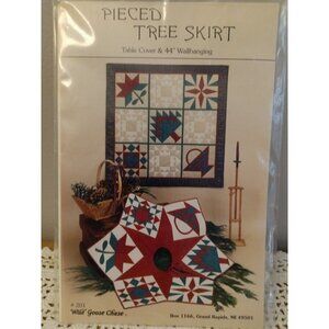 Wild Goose Chase Pieced Christmas Tree Skirt Table Cover Wall Quilt #201